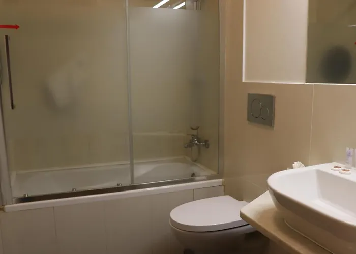 ゲストハウス Belem Tejo - Setubalense 3*