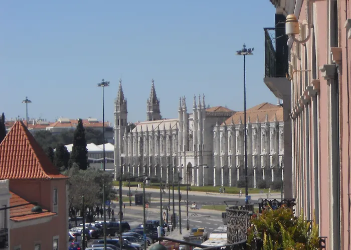 Belem Tejo - Setubalense Gæstehus 3*